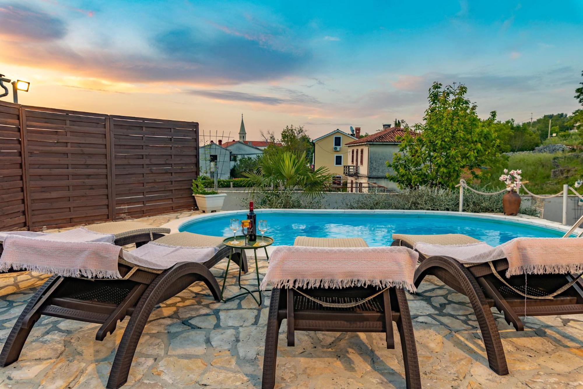 Sveti Vid-Miholjice Villa Ivana מראה חיצוני תמונה